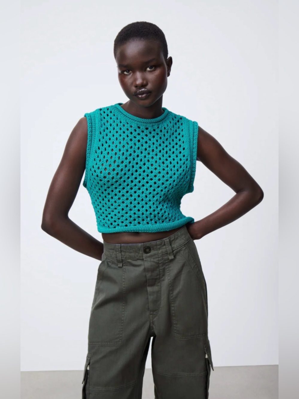 Zara turquoise open knit cropped sweater vest